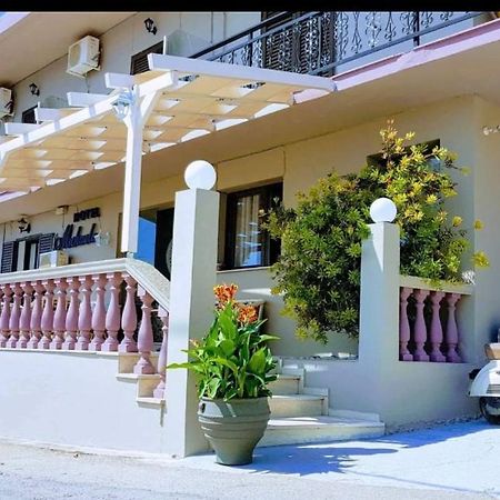 Hotel Michaela Poros  Zewnętrze zdjęcie