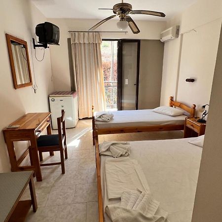 Hotel Michaela Poros  Zewnętrze zdjęcie