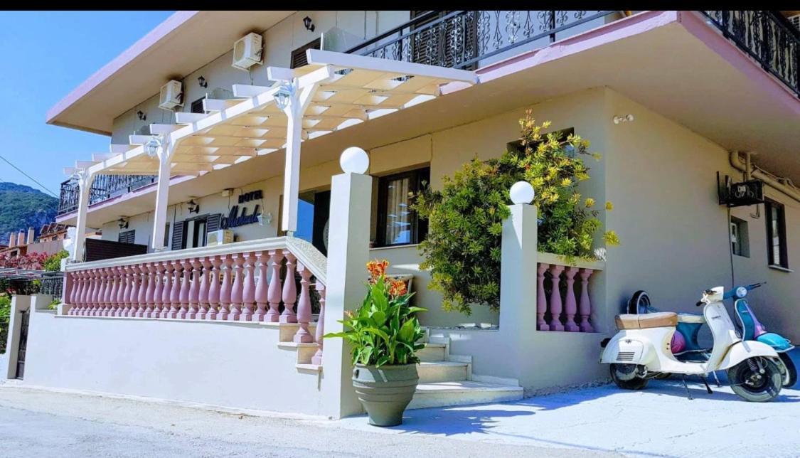 Hotel Michaela Poros  Zewnętrze zdjęcie