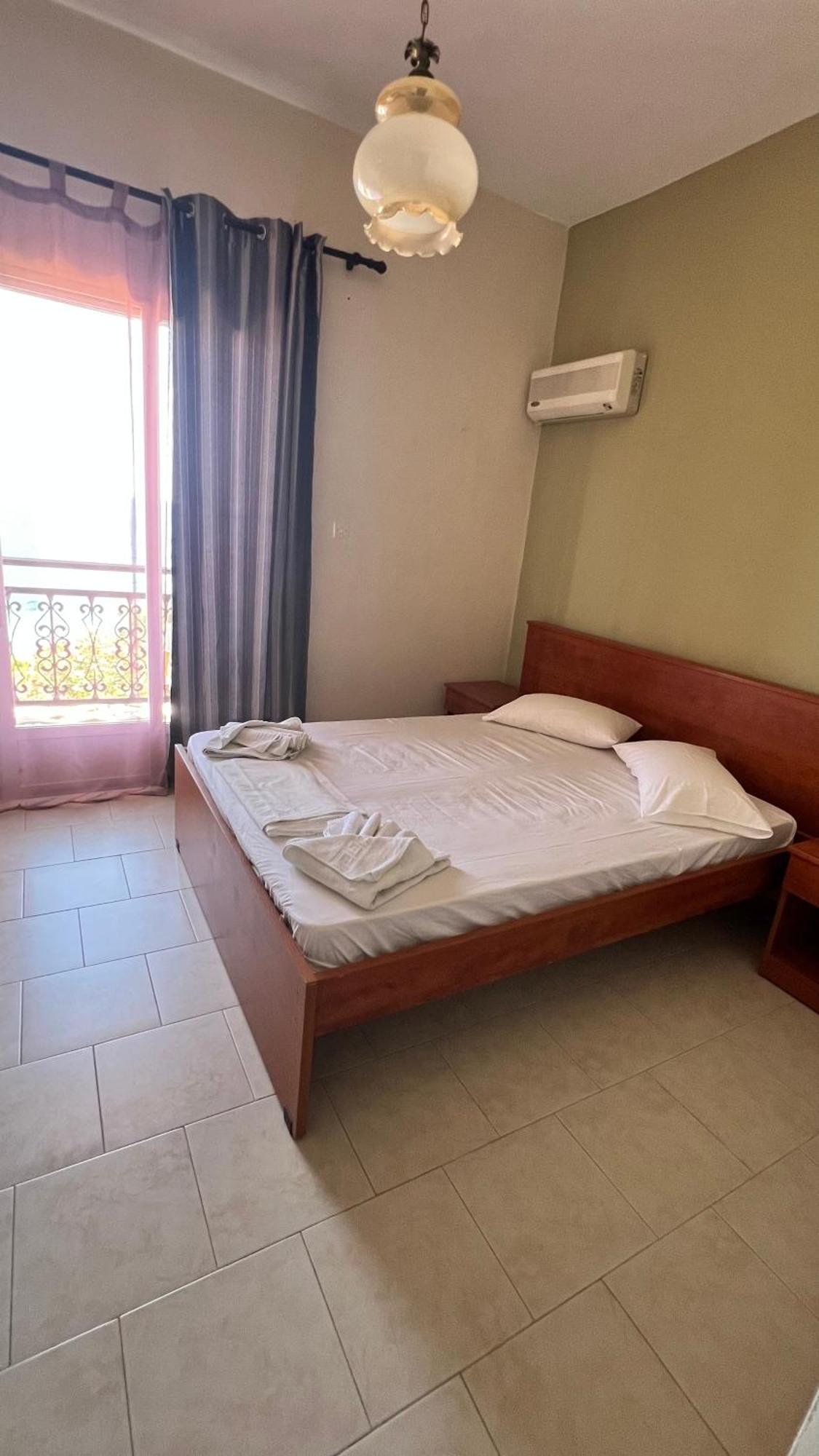 Hotel Michaela Poros  Zewnętrze zdjęcie