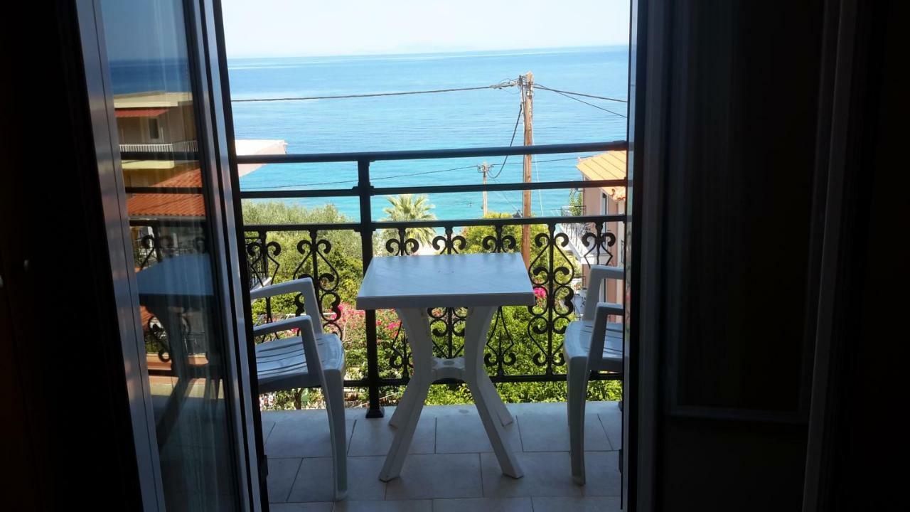 Hotel Michaela Poros  Zewnętrze zdjęcie