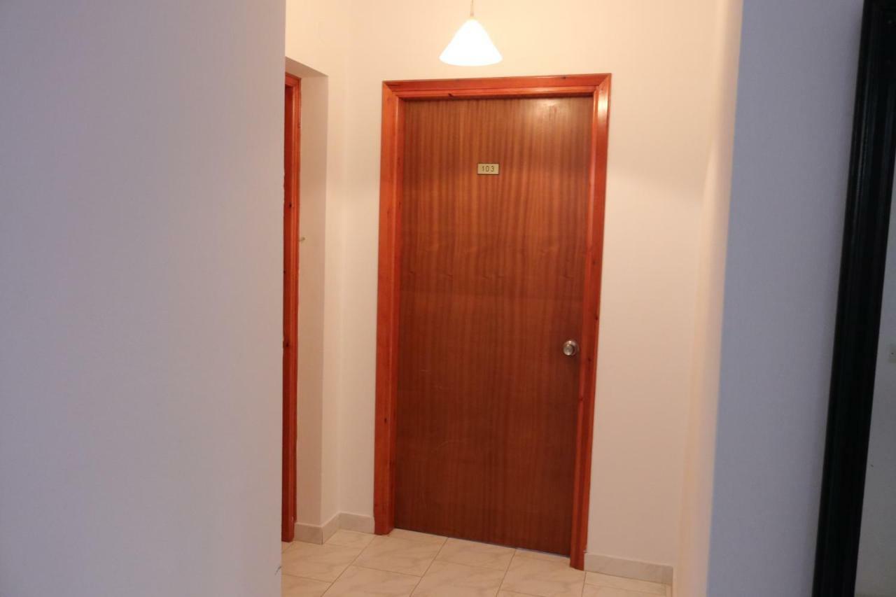 Hotel Michaela Poros  Zewnętrze zdjęcie