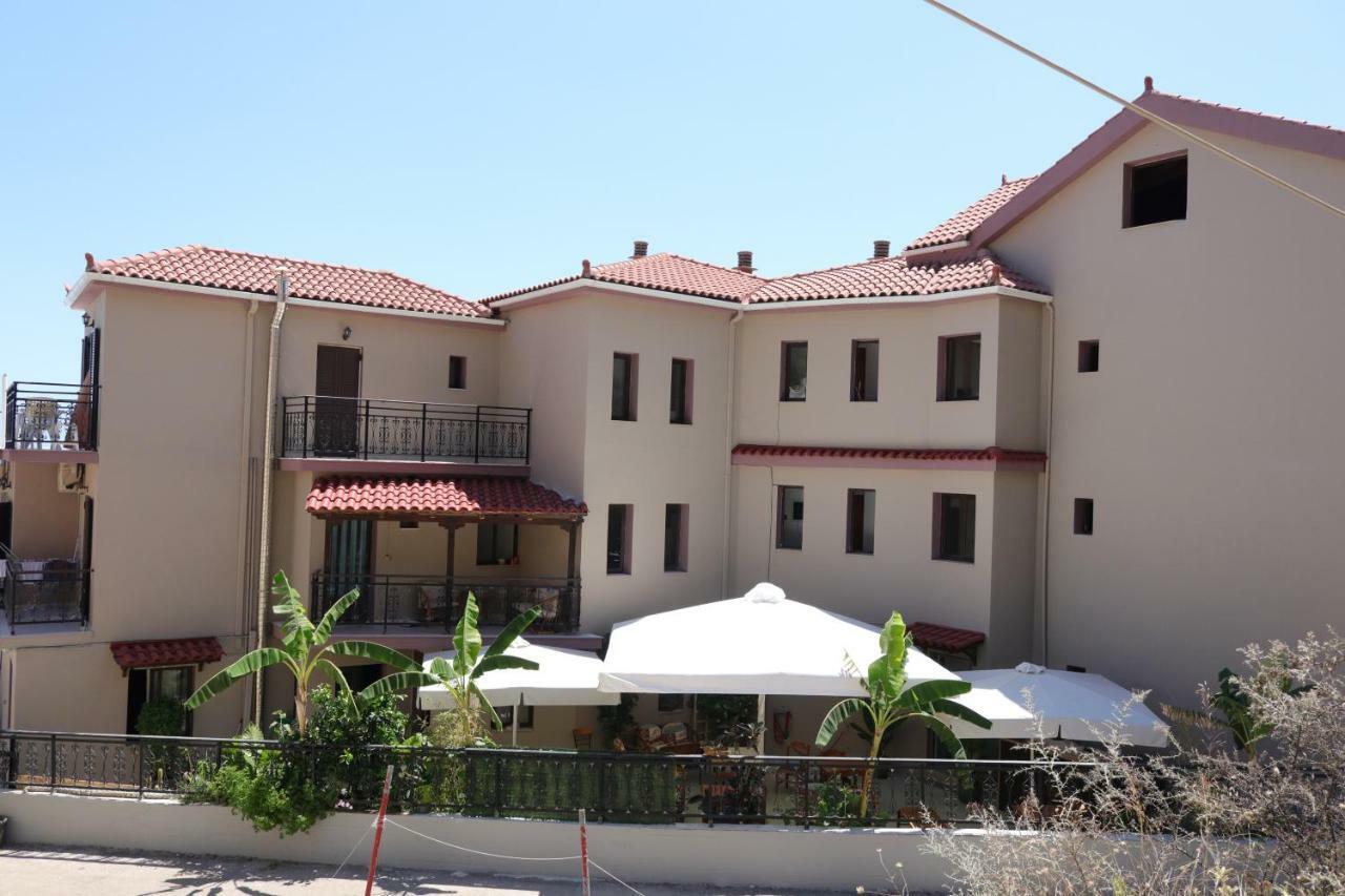 Hotel Michaela Poros  Zewnętrze zdjęcie